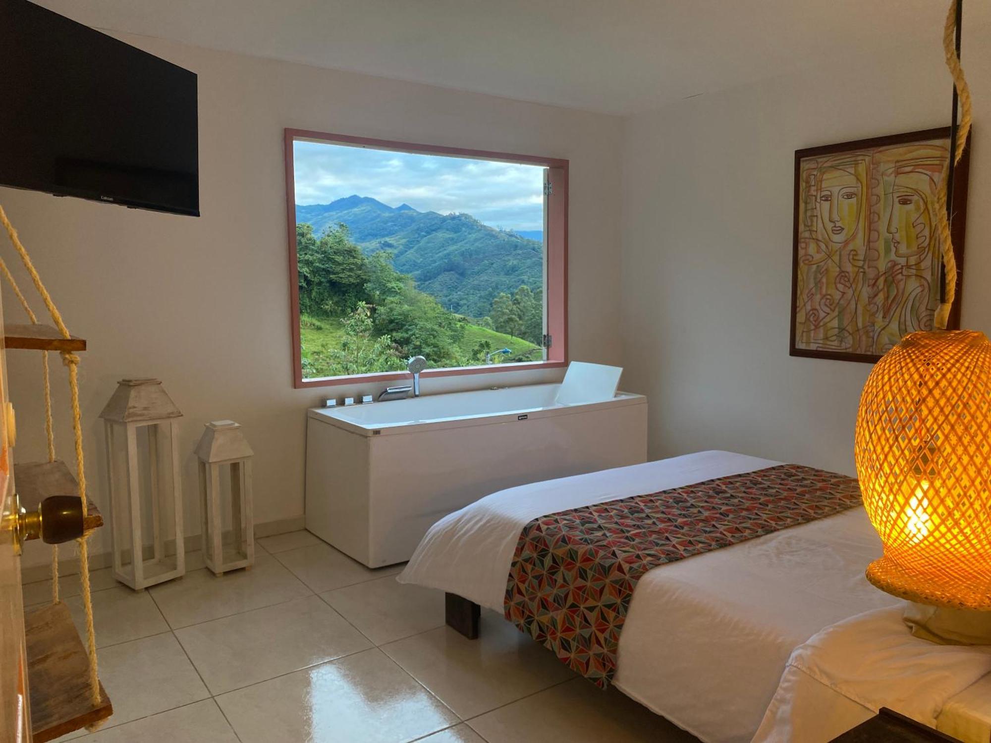 Mahalo Hostel 萨兰托 外观 照片