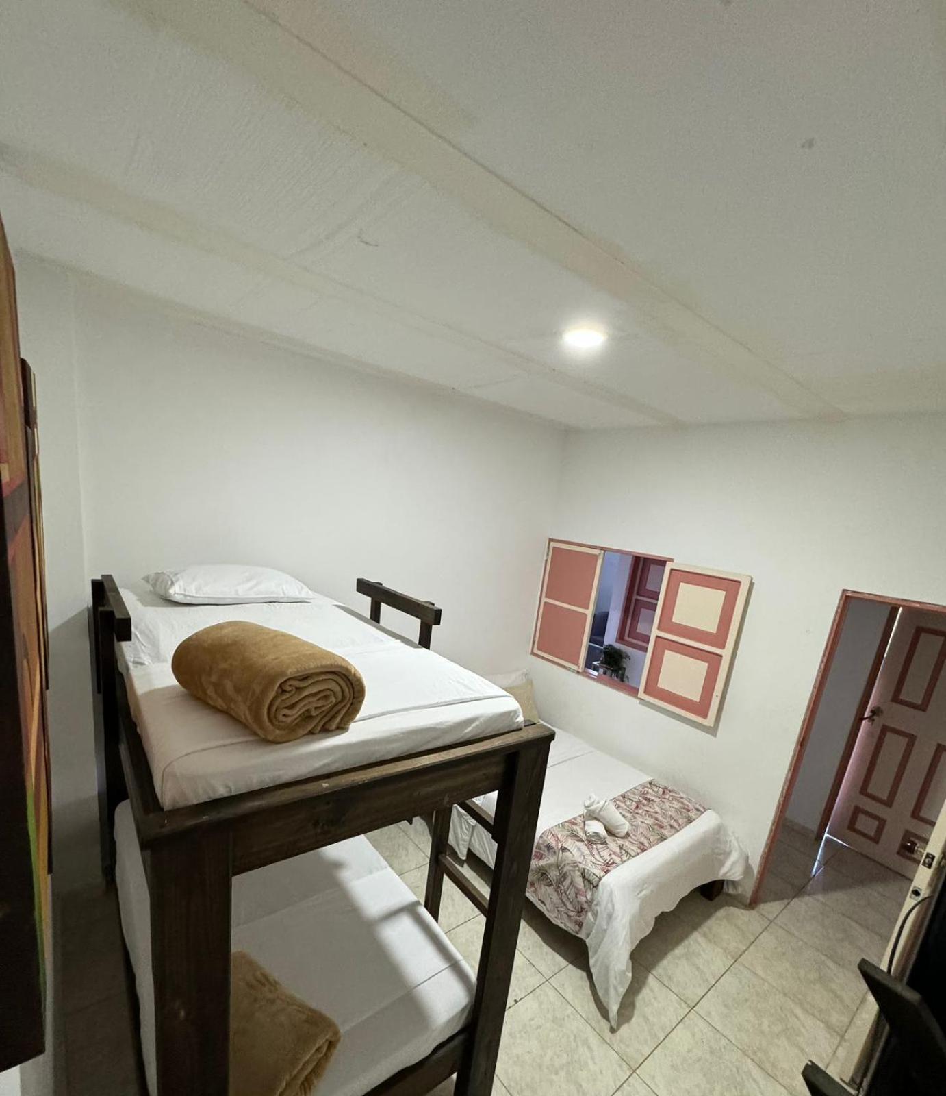 Mahalo Hostel 萨兰托 外观 照片