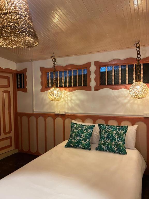 Mahalo Hostel 萨兰托 外观 照片