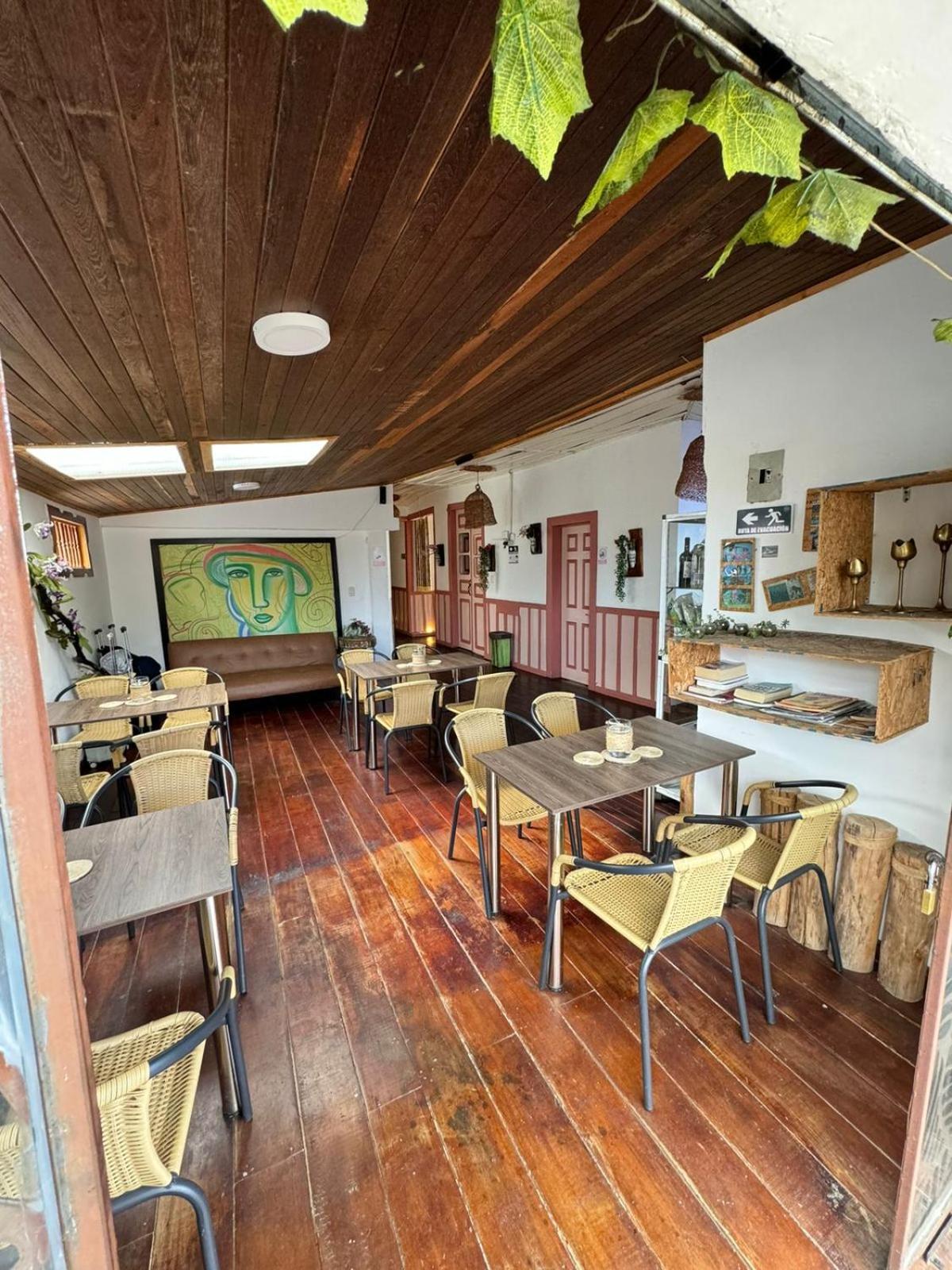 Mahalo Hostel 萨兰托 外观 照片