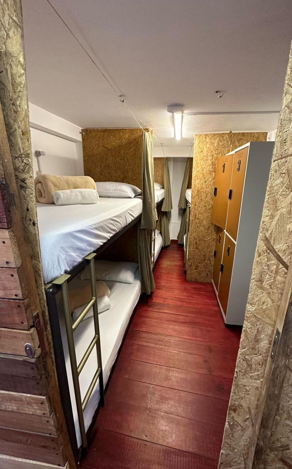 Mahalo Hostel 萨兰托 外观 照片